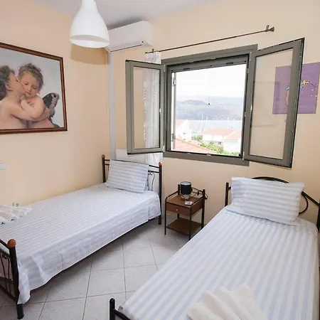 Charming In Kefalonia Island Apartment