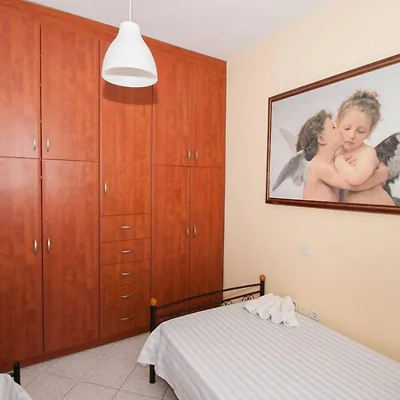 Charming In Kefalonia Island Lixouri